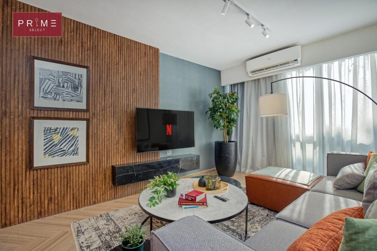 Prime Select Galleria Apartment